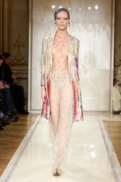 Look 85
